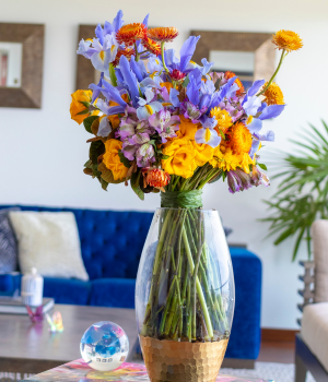 Color Theory in Floral Design 4 Blue and Yellow flower arrangement