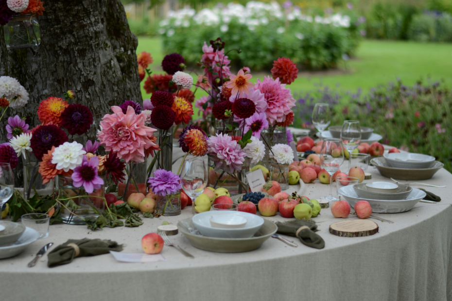 Floral Design: Trending Wedding Colors 1